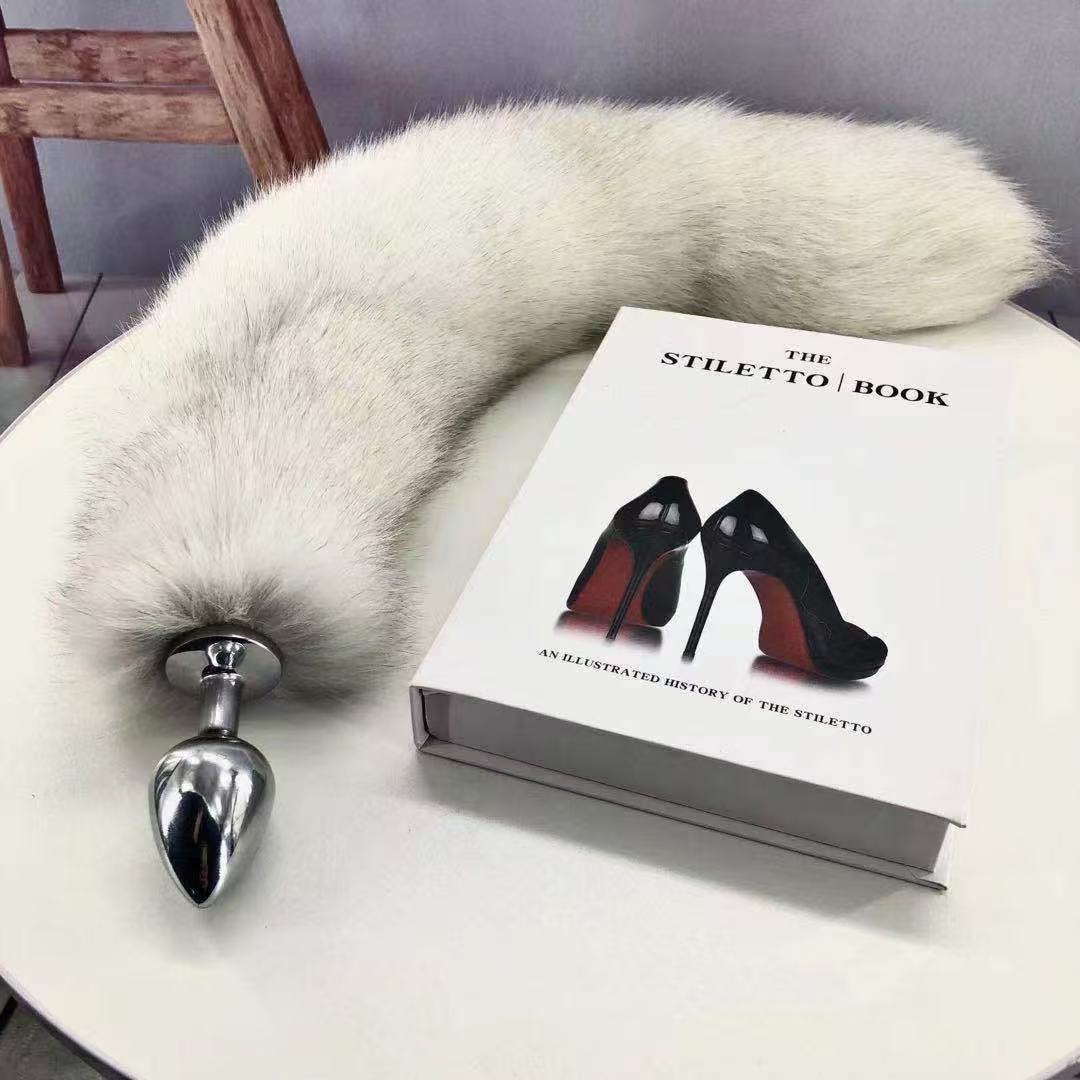 Metal Plug with Faux Fur Tail – 4 Shapes, 4 Colors