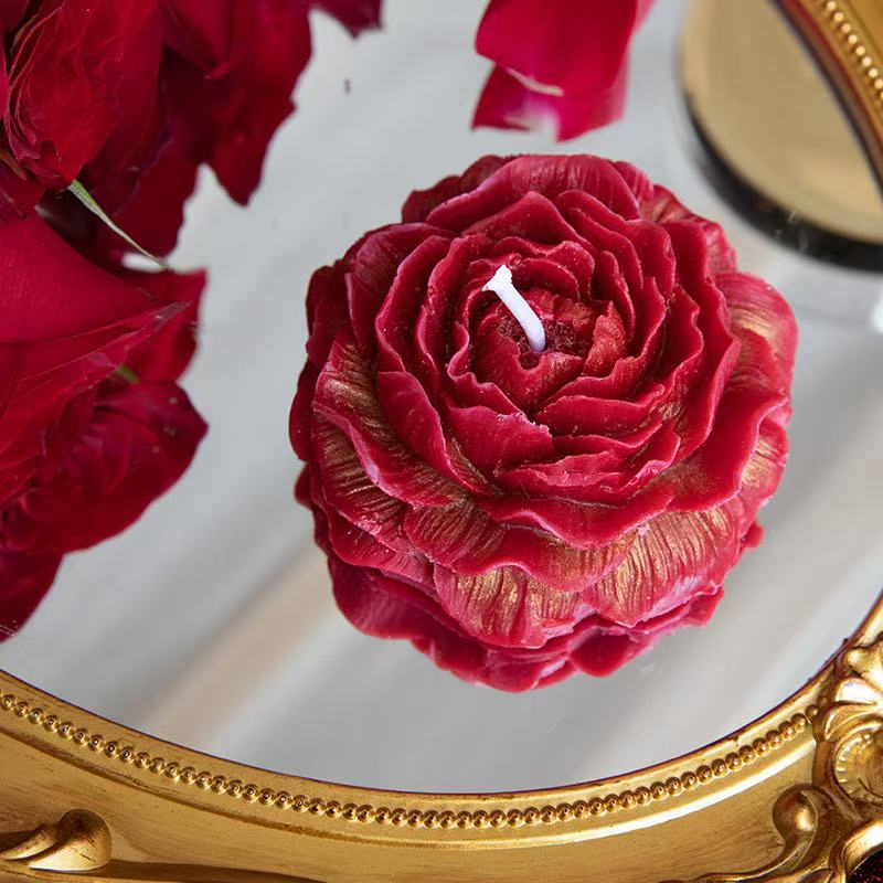 Gothic Low-Temperature Candle – Cross & Bloom Collection