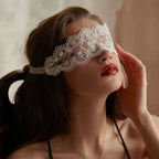 Lace Blindfold – Elegance in Mystery